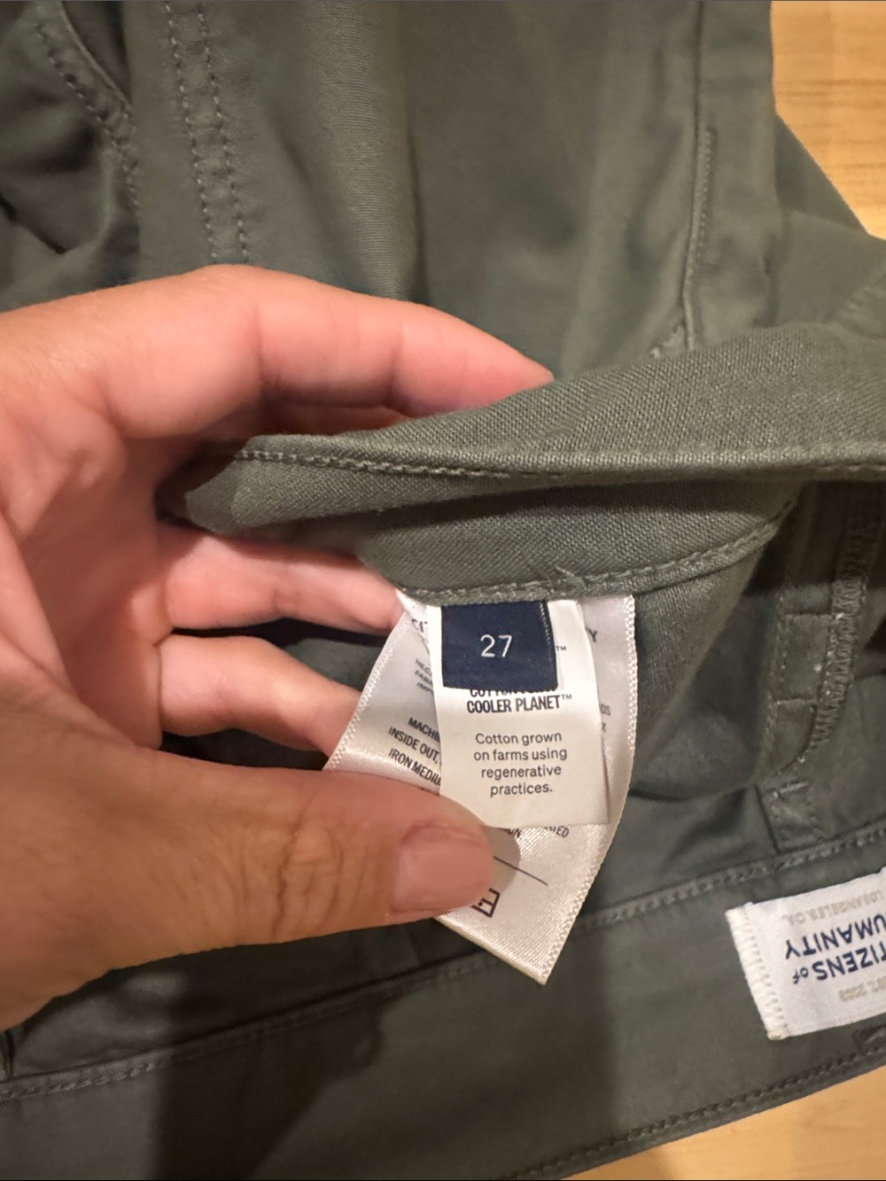 Citizens of Humanity Marcelle Cargo Pants in Green - Picture 6 of 7